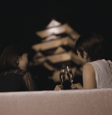 専用ラウンジから城を眺めて