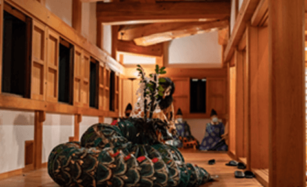 神楽隊による神楽の演舞